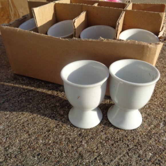 Vintage Scandinavian set of 12 ceramic egg holders, Ceramic Egg Cup, Egg Stand - Picture 8 of 9